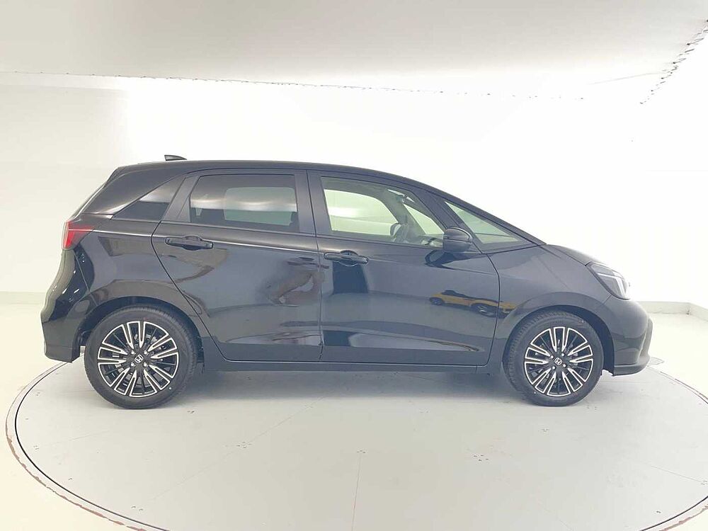 Honda Jazz ADVANCE