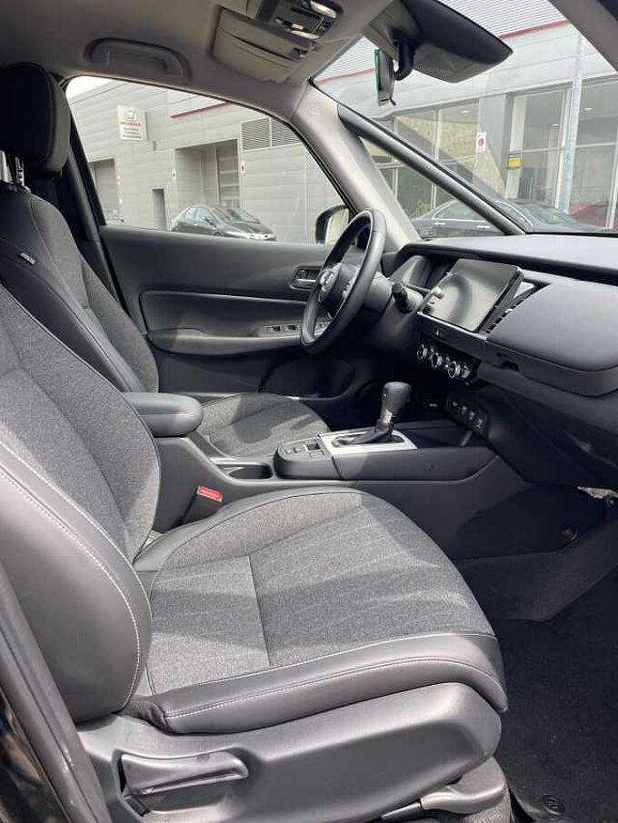 Honda Jazz ADVANCE