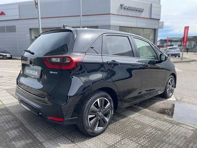 Honda Jazz ADVANCE